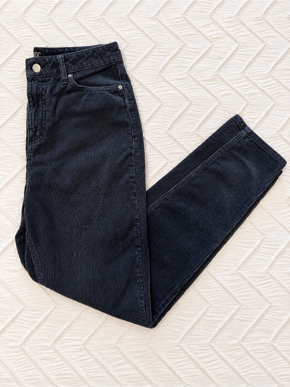 BDG Urban Outfitters Black Corduroy High Rise Mom Pants Size 28